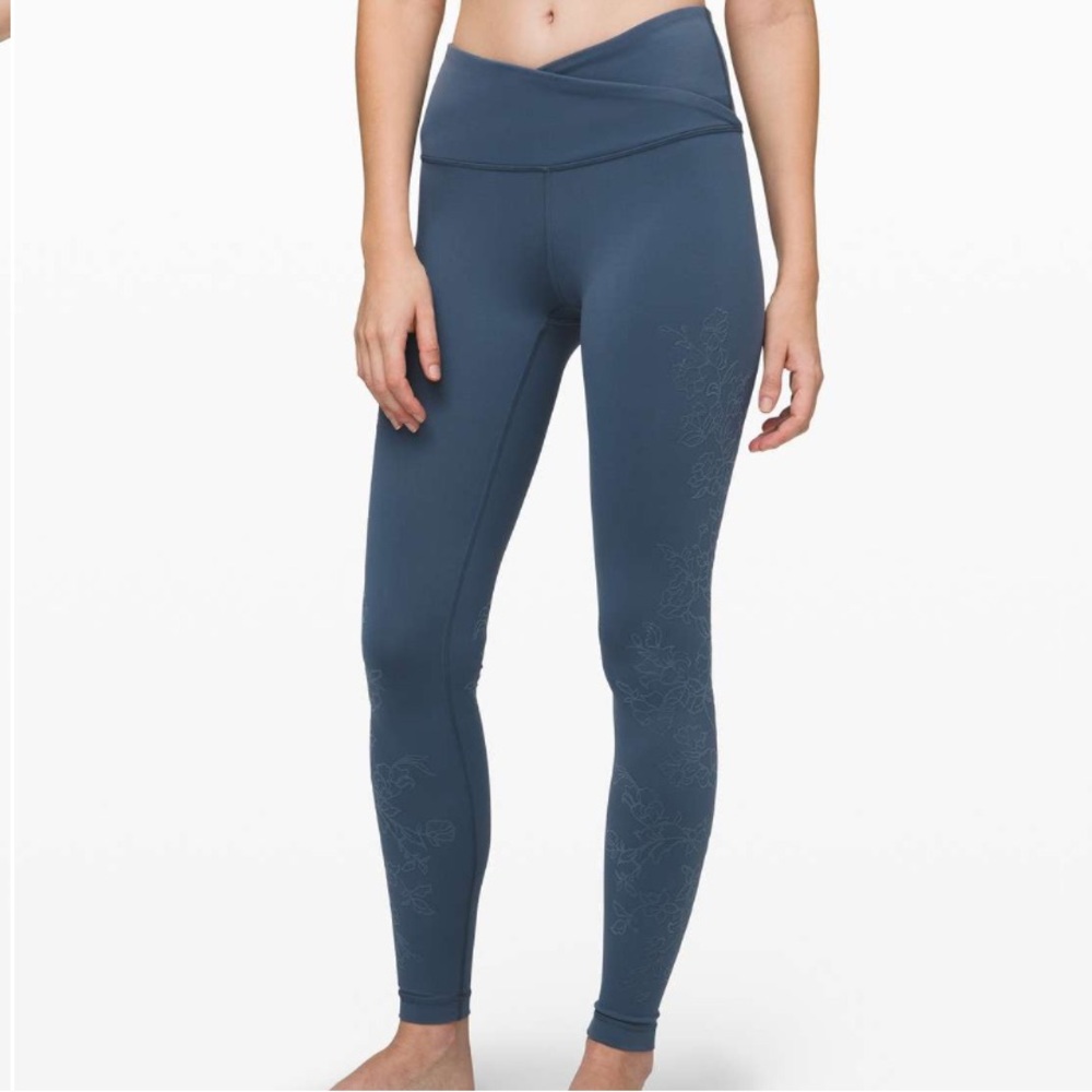 Lululemon Always On High-Rise Tight Flocked Everlux Leggings Code Blue Size 8